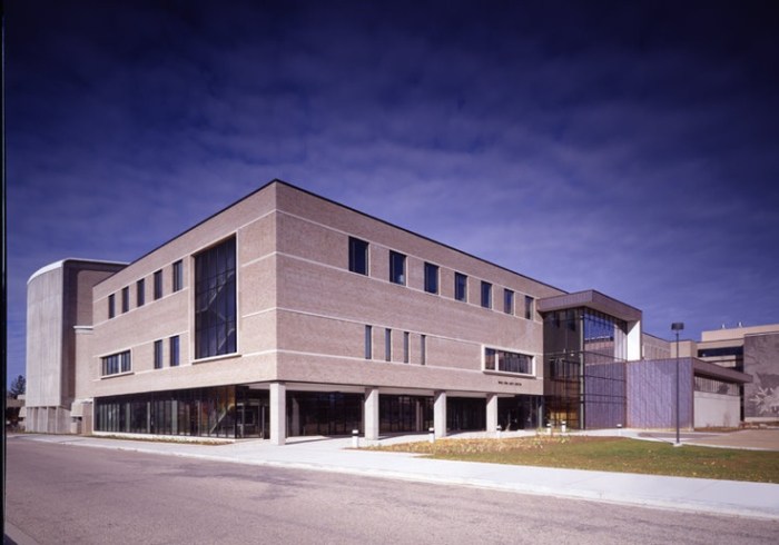 d3c699a39ed5cdd650547d7dd6a3401d